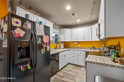 2917 N Main Street, Flagstaff, AZ 86004 - Photo 11