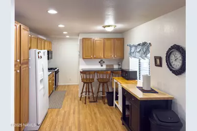 17180 S Iron Springs Road, Munds Park, AZ 86017 - Photo 5