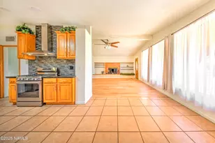 509 N Taylor Ave, Winslow, AZ 86047 - Photo 9