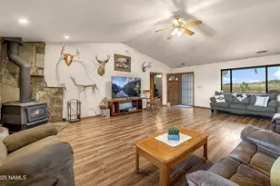 6162 Meadows Ln, Flagstaff, AZ 86004 - Photo 5