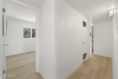 501 N Taylor Avenue, Winslow, AZ 86047 - Photo 17