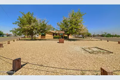 501 N Taylor Avenue, Winslow, AZ 86047 - Photo 31