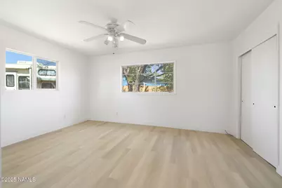 501 N Taylor Avenue, Winslow, AZ 86047 - Photo 9