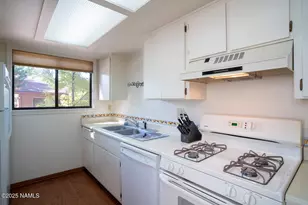 2404 N Whispering Pines Way, Flagstaff, AZ 86004 - Photo 15