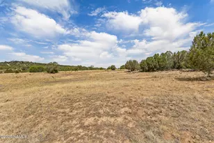 8333 North 8 Mile Boulevard, Williams, AZ 86046 - Photo 5