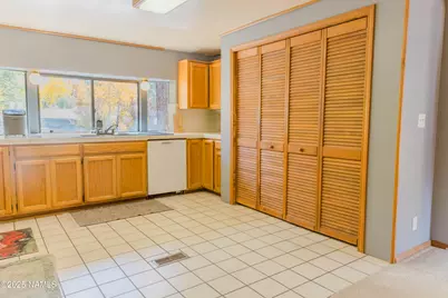 220 E Oak Drive, Munds Park, AZ 86017 - Photo 9