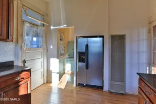 100 E Aspinwall St, Winslow, AZ 86047 - Photo 11