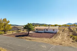 7856 E Moonbeam Dr, Flagstaff, AZ 86004 - Photo 11