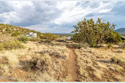 8200 Sleeping Dog Road, Flagstaff, AZ 86004 - Photo 17