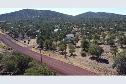 1601 W Wolf Lane, Williams, AZ 86046 - Photo 17