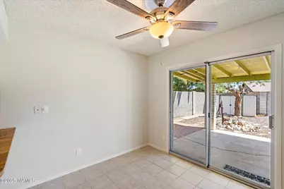 5613 W Grovers Avenue, Glendale, AZ 85308 - Photo 11