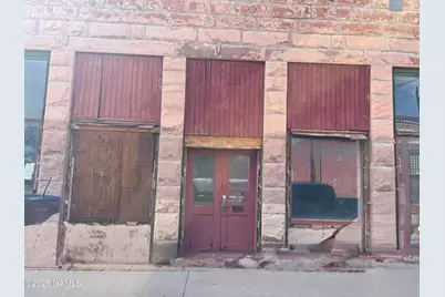 109 N Kinsley Avenue, Winslow, AZ 86047 - Photo 1