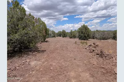 147 Camp Road, Ash Fork, AZ 86320 - Photo 7