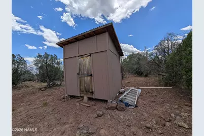 147 Camp Road, Ash Fork, AZ 86320 - Photo 15