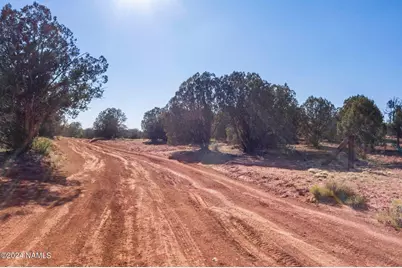 0000 W Conwayden Road, Ash Fork, AZ 86320 - Photo 13