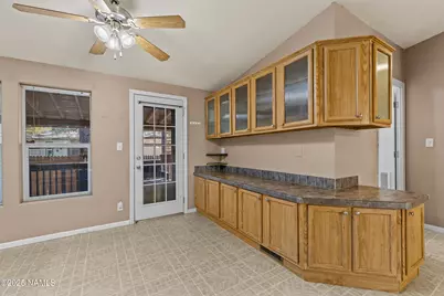 17085 Grizzly, Munds Park, AZ 86017 - Photo 11