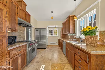 211 E Elm Avenue, Flagstaff, AZ 86001 - Photo 15