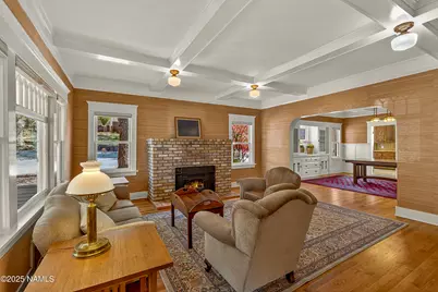 211 E Elm Avenue, Flagstaff, AZ 86001 - Photo 11