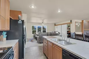 185 E Humming Bird Ln, Williams, AZ 86046 - Photo 7