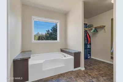 185 E Hummingbird Lane, Williams, AZ 86046 - Photo 15