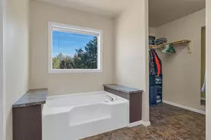 185 E Humming Bird Ln, Williams, AZ 86046 - Photo 15