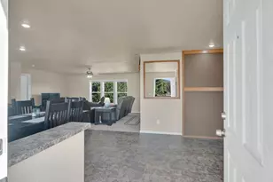 185 E Humming Bird Ln, Williams, AZ 86046 - Photo 11