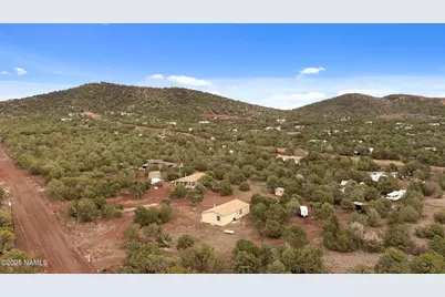1478 W Coyote Lane, Williams, AZ 86046 - Photo 3