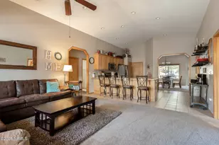 385 E Hillside Dr, Munds Park, AZ 86017 - Photo 13