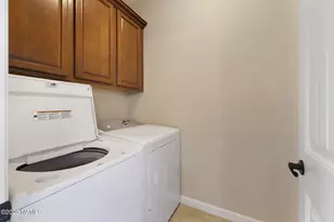 425 E Woodland Dr, Flagstaff, AZ 86001 - Photo 31