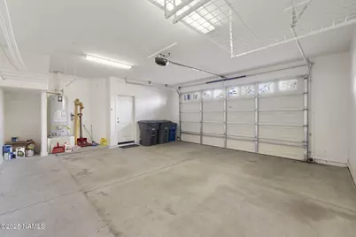 425 E Woodland Drive, Flagstaff, AZ 86001 - Photo 47