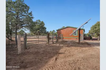 2705 W Honeysuckle Road, Williams, AZ 86046 - Photo 27