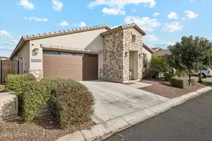 19946 W Glenrosa Ave, Litchfield Park, AZ 85340 - Photo 3