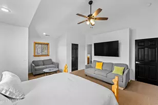 1 E Terrace Ave, Flagstaff, AZ 86001 - Photo 33