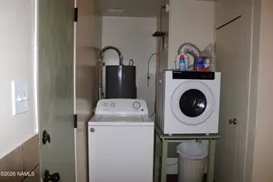 401 N Kinsley Ave, Winslow, AZ 86047 - Photo 13