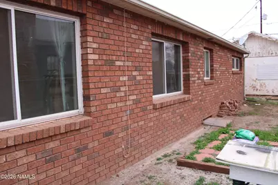 401 N Kinsley Avenue, Winslow, AZ 86047 - Photo 7