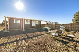 635 E Laramie Dr, Williams, AZ 86046 - Photo 29