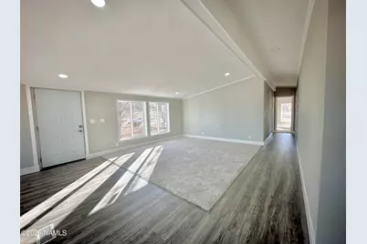 7615 N Creekside Drive, Flagstaff, AZ 86004 - Photo 9