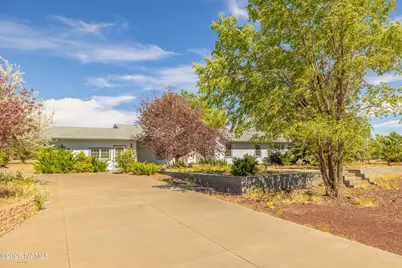 8155 Stardust Trail, Flagstaff, AZ 86004 - Photo 1
