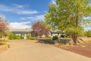 8155 Stardust Trail, Flagstaff, AZ 86004 - Photo 1