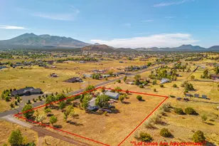 8155 Stardust Trail, Flagstaff, AZ 86004 - Photo 7