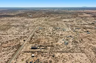 5731 Pleasant Ln, Winslow, AZ 86047 - Photo 9