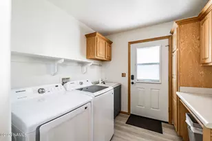 8330 W Suzette Ln, Flagstaff, AZ 86001 - Photo 35