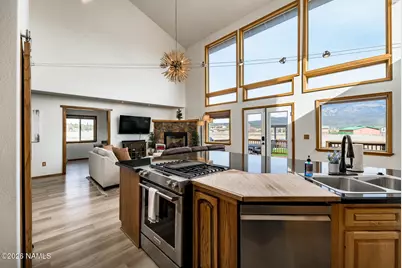 8330 W Suzette Lane, Flagstaff, AZ 86001 - Photo 9