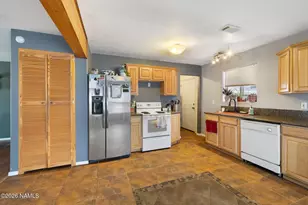 801 W Mahoney St, Winslow, AZ 86047 - Photo 7