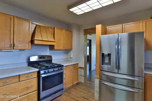 909 N Park Dr, Winslow, AZ 86047 - Photo 15