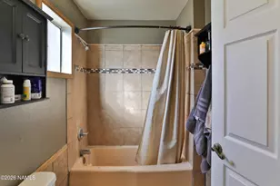 909 N Park Dr, Winslow, AZ 86047 - Photo 31