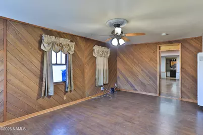 909 N Park Drive, Winslow, AZ 86047 - Photo 13