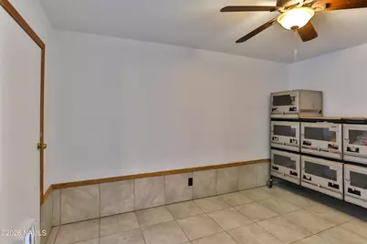 909 N Park Drive, Winslow, AZ 86047 - Photo 27