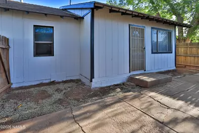 909 N Park Drive, Winslow, AZ 86047 - Photo 9