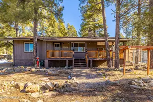 105 Hunter Pl, Munds Park, AZ 86017 - Photo 1